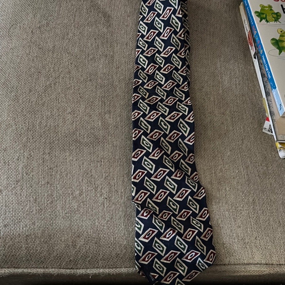 Geometric Patterned Men's Tie